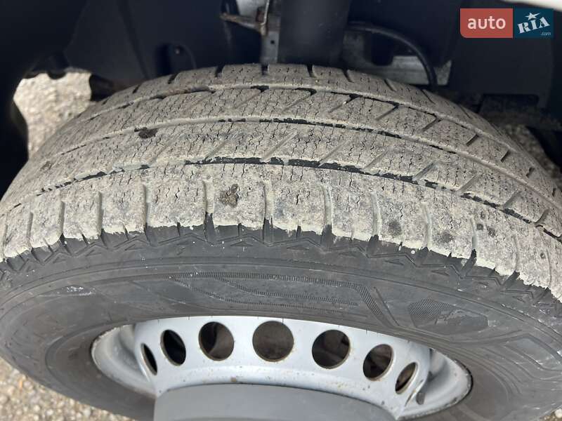 Туристичний / Міжміський автобус Mercedes-Benz Sprinter 2013 в Хотині фото 19 Туристичний / Міжміський автобус Mercedes-Benz Sprinter 2013 в Хотині