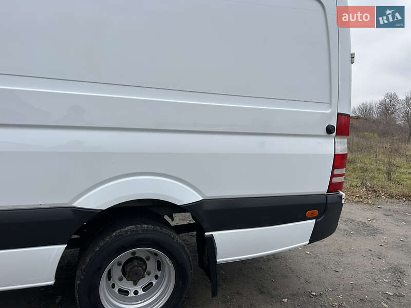 Вантажний фургон Mercedes-Benz Sprinter 2011 в Мельниці-Подільській
