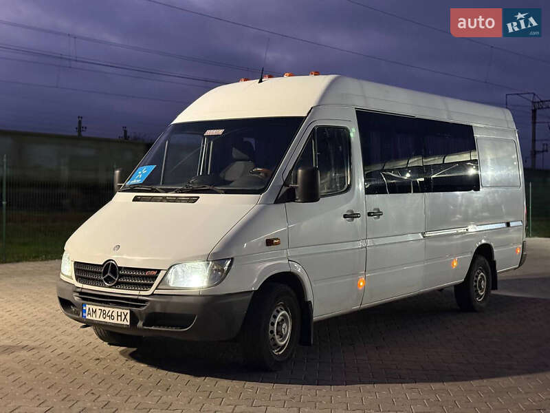 Минивэн Mercedes-Benz Sprinter 2005 в Звягеле фото 2 Минивэн Mercedes-Benz Sprinter 2005 в Звягеле