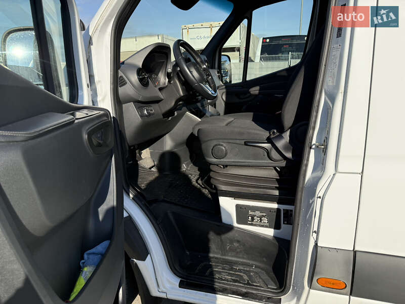 Грузовой фургон Mercedes-Benz Sprinter 2021 в Долине фото 17 Грузовой фургон Mercedes-Benz Sprinter 2021 в Долине