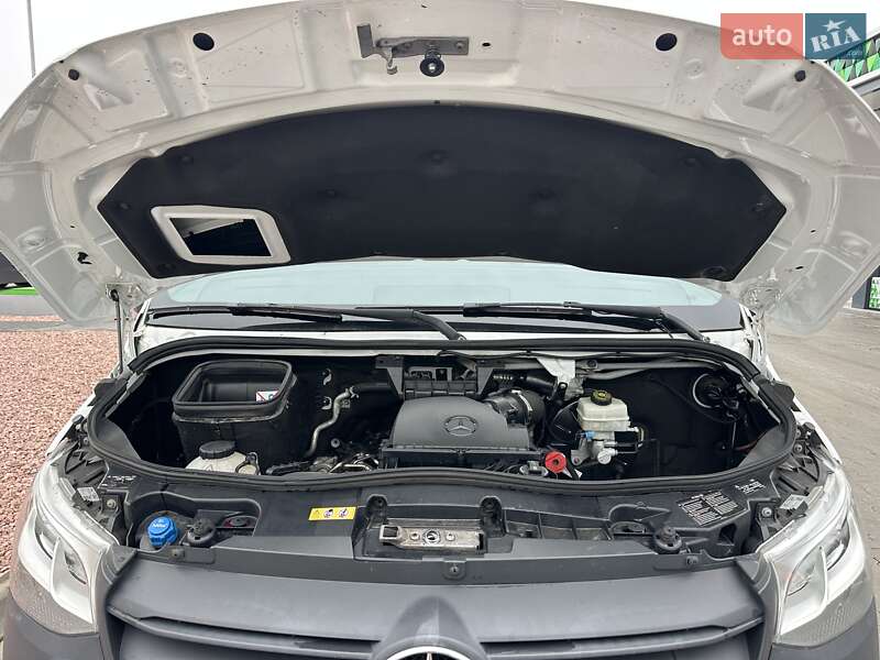 Вантажний фургон Mercedes-Benz Sprinter 2020 в Луцьку