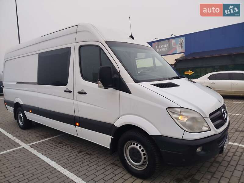 Вантажний фургон Mercedes-Benz Sprinter 2012 в Дрогобичі