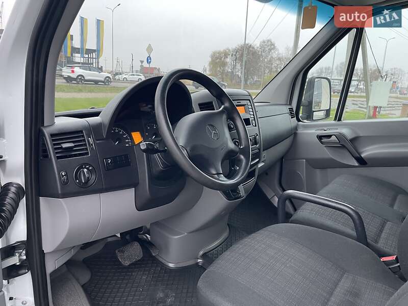 Тентованый Mercedes-Benz Sprinter 2016 в Луцке фото 12 Тентованый Mercedes-Benz Sprinter 2016 в Луцке