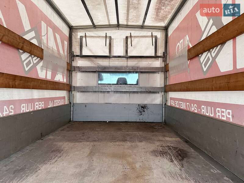 Вантажний фургон Mercedes-Benz Sprinter 2016 в Рівному