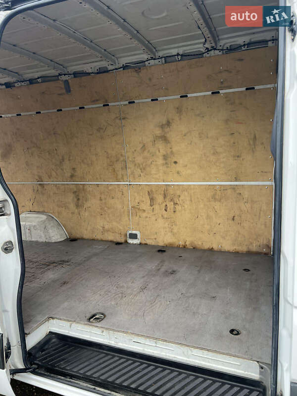 Вантажний фургон Mercedes-Benz Sprinter 2006 в Чернівцях