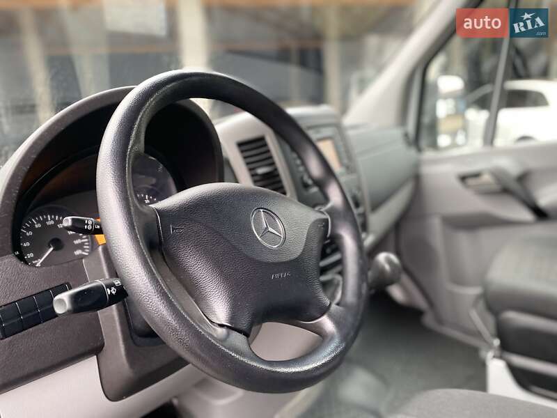 Вантажний фургон Mercedes-Benz Sprinter 2018 в Мукачевому