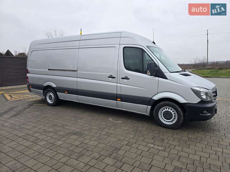 Вантажний фургон Mercedes-Benz Sprinter 2014 в Стрию