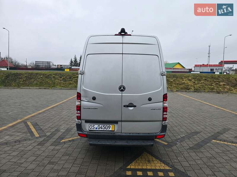 Вантажний фургон Mercedes-Benz Sprinter 2014 в Стрию