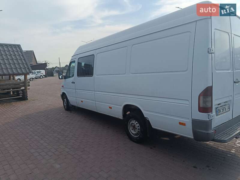 Вантажопасажирський фургон Mercedes-Benz Sprinter 2005 в Сарнах