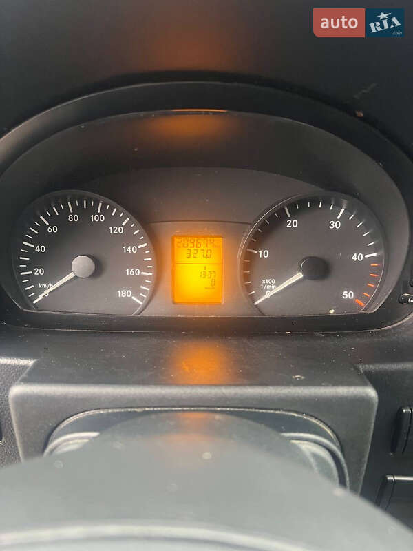 Вантажний фургон Mercedes-Benz Sprinter 2011 в Луцьку