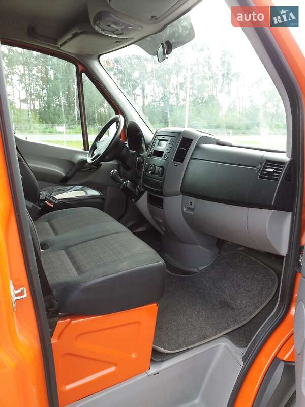 Вантажний фургон Mercedes-Benz Sprinter 2014 в Ковелі фото 13 Вантажний фургон Mercedes-Benz Sprinter 2014 в Ковелі
