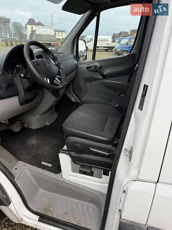Вантажний фургон Mercedes-Benz Sprinter 2014 в Стрию фото 4 Вантажний фургон Mercedes-Benz Sprinter 2014 в Стрию