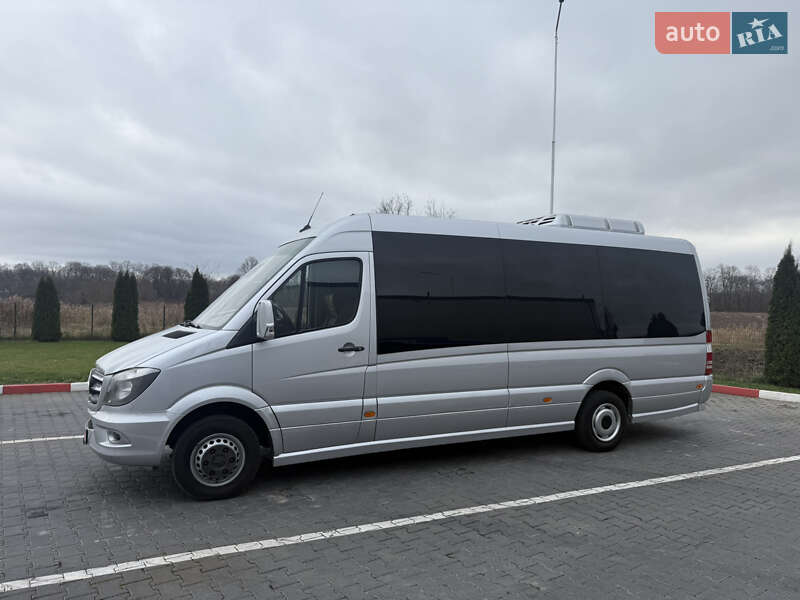 Туристичний / Міжміський автобус Mercedes-Benz Sprinter 2018 в Чернівцях