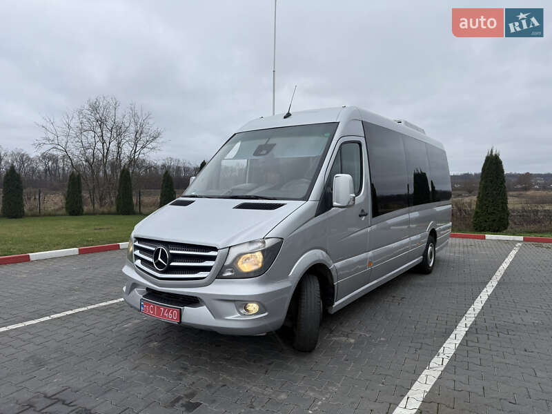 Туристичний / Міжміський автобус Mercedes-Benz Sprinter 2018 в Чернівцях