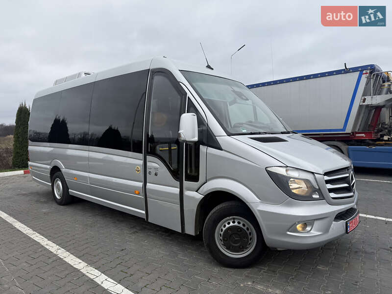 Туристичний / Міжміський автобус Mercedes-Benz Sprinter 2018 в Чернівцях