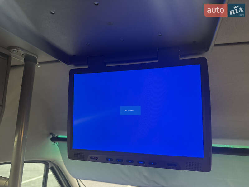 Туристичний / Міжміський автобус Mercedes-Benz Sprinter 2018 в Чернівцях