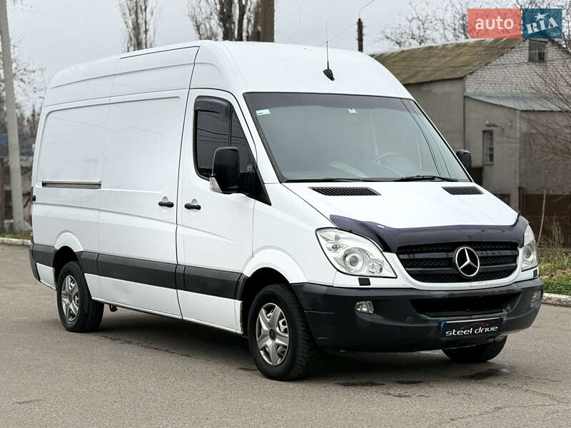 Грузовой фургон Mercedes-Benz Sprinter 2012 в Николаеве фото 3 Грузовой фургон Mercedes-Benz Sprinter 2012 в Николаеве