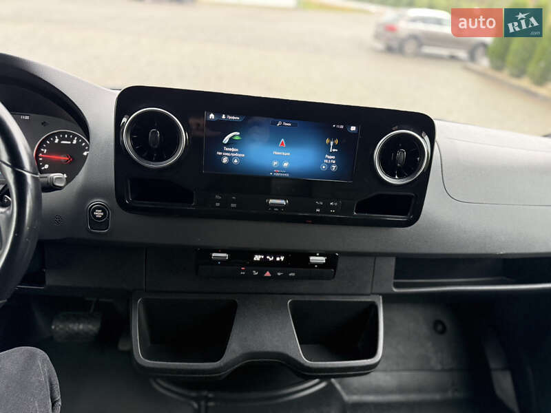 Грузопассажирский фургон Mercedes-Benz Sprinter 2019 в Черновцах