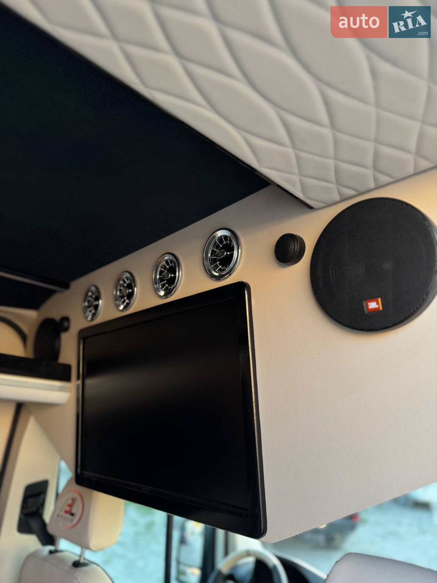 2020 Mercedes-Benz Sprinter - мініатюра 8
