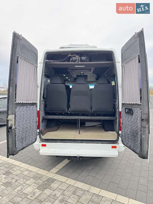 Универсал Mercedes-Benz Sprinter 2002 в Мукачево фото 29 Универсал Mercedes-Benz Sprinter 2002 в Мукачево