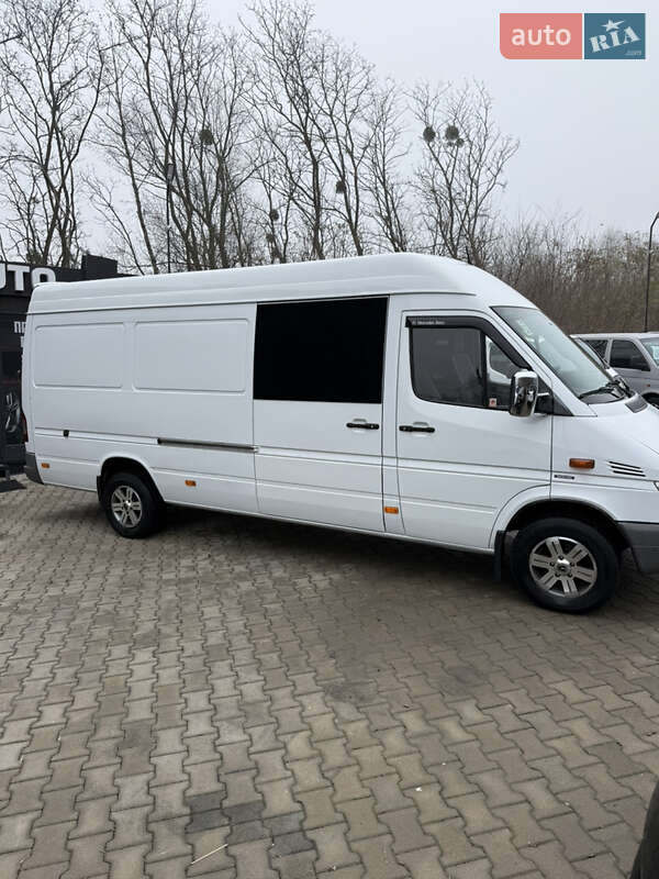Универсал Mercedes-Benz Sprinter 2003 в Черновцах