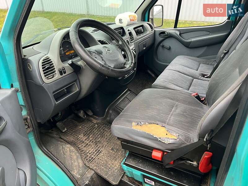 Грузовой фургон Mercedes-Benz Sprinter 2001 в Киеве