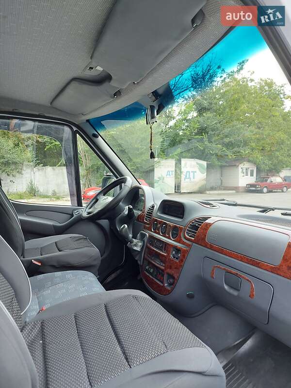 Минивэн Mercedes-Benz Sprinter 2005 в Днепре фото 9 Минивэн Mercedes-Benz Sprinter 2005 в Днепре