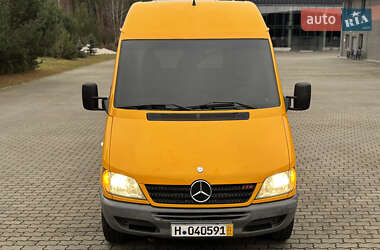 Вантажний фургон Mercedes-Benz Sprinter 2006 в Рівному