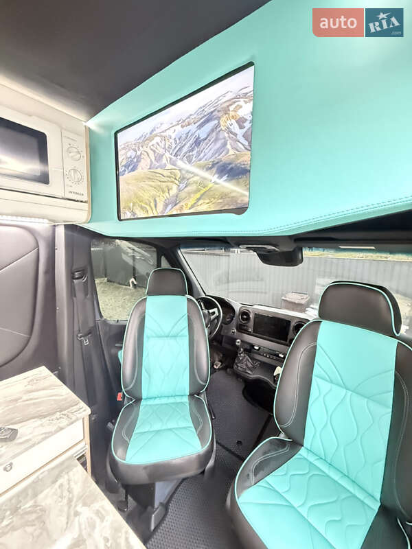 Дом на колесах Mercedes-Benz Sprinter 2021 в Лановцах