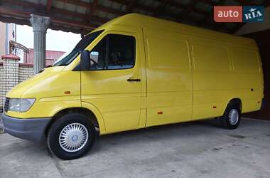 Вантажний фургон Mercedes-Benz Sprinter 1998 в Івано-Франківську