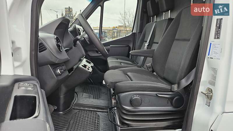Грузовой фургон Mercedes-Benz Sprinter 2021 в Радомышле фото 18 Грузовой фургон Mercedes-Benz Sprinter 2021 в Радомышле