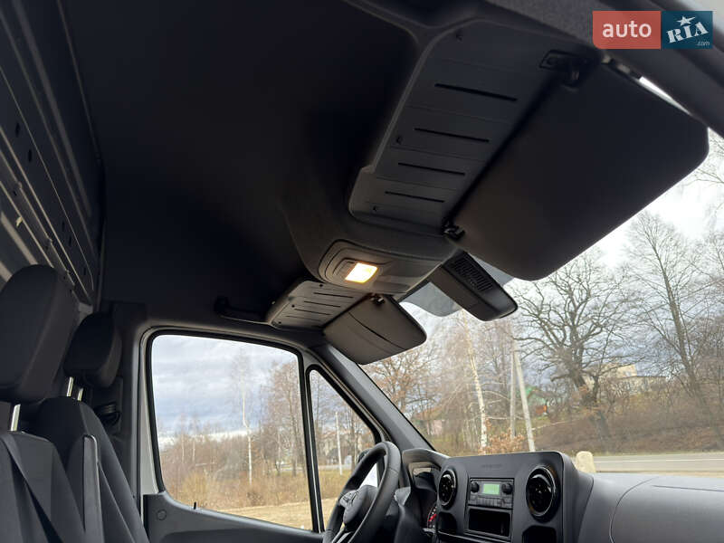 Вантажний фургон Mercedes-Benz Sprinter 2020 в Долині