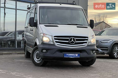 Вантажний фургон Mercedes-Benz Sprinter 2017 в Нововолинську