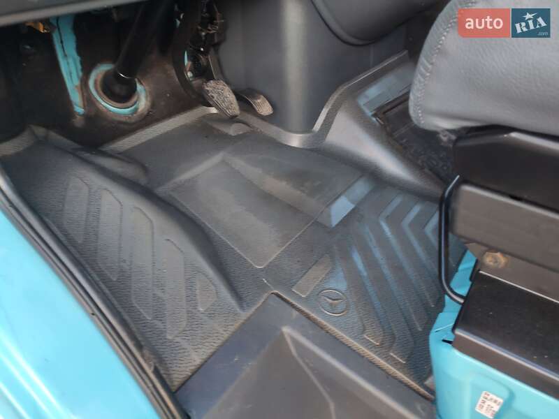 Вантажний фургон Mercedes-Benz Sprinter 2005 в Рівному