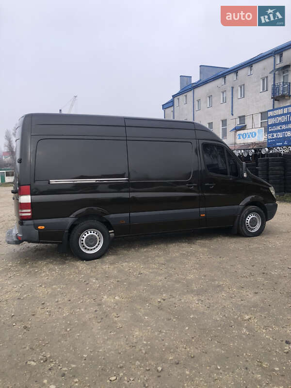 Вантажний фургон Mercedes-Benz Sprinter 2009 в Тернополі фото 19 Вантажний фургон Mercedes-Benz Sprinter 2009 в Тернополі
