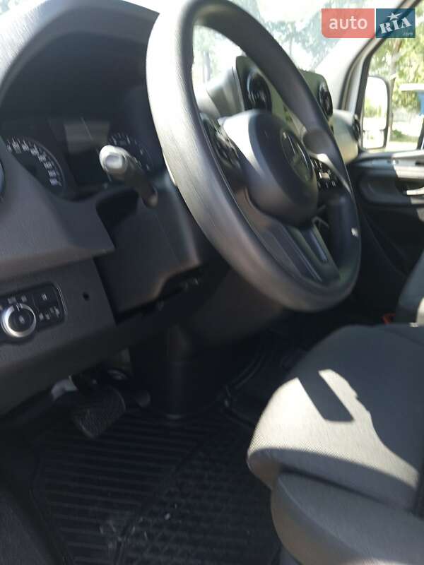 Мінівен Mercedes-Benz Sprinter 2022 в Івано-Франківську фото 7 Мінівен Mercedes-Benz Sprinter 2022 в Івано-Франківську