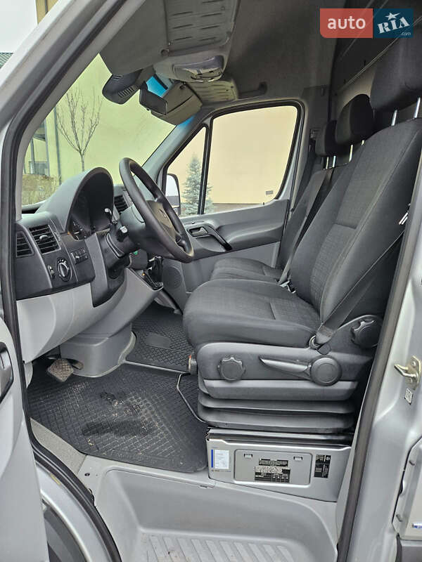 Вантажний фургон Mercedes-Benz Sprinter 2016 в Рожище