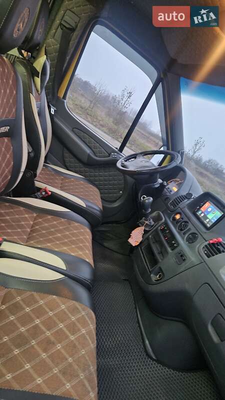 Мінівен Mercedes-Benz Sprinter 2003 в Іршаві