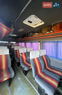 Микроавтобус Mercedes-Benz Sprinter 2000 в Кропивницком
