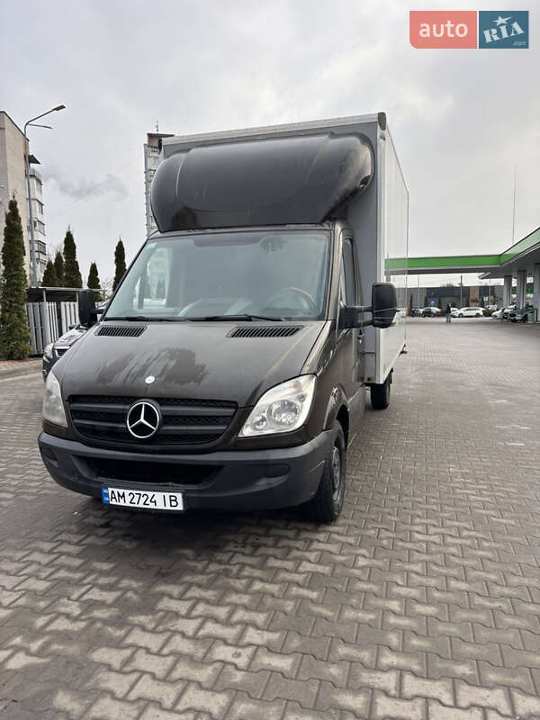 Mercedes-Benz Sprinter 2013