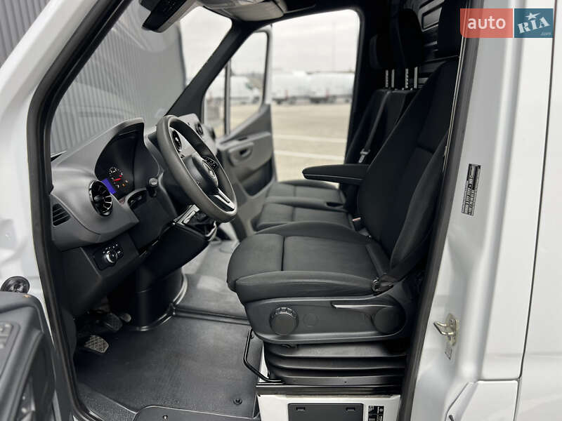 Вантажний фургон Mercedes-Benz Sprinter 2020 в Дубні фото 139 Вантажний фургон Mercedes-Benz Sprinter 2020 в Дубні