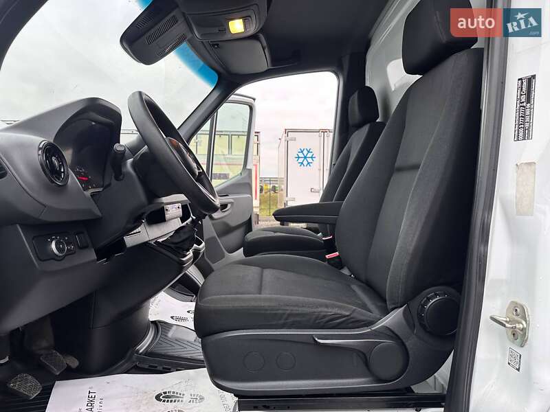 Тентований Mercedes-Benz Sprinter 2021 в Рівному