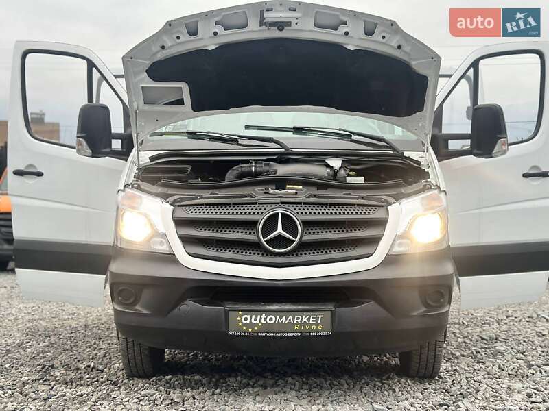 Борт Mercedes-Benz Sprinter 2016 в Рівному