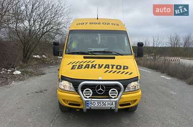 Эвакуатор Mercedes-Benz Sprinter 2000 в Тернополе