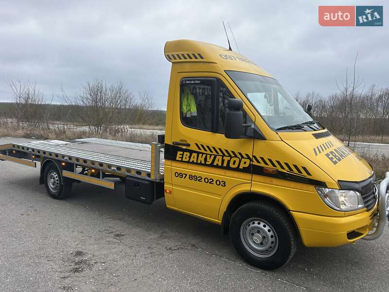 Евакуатор Mercedes-Benz Sprinter 2000 в Тернополі