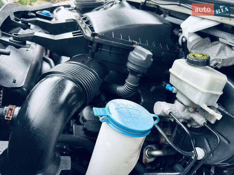 Вантажний фургон Mercedes-Benz Sprinter 2016 в Тячеві