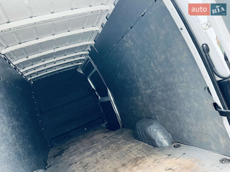 Вантажний фургон Mercedes-Benz Sprinter 2016 в Тячеві