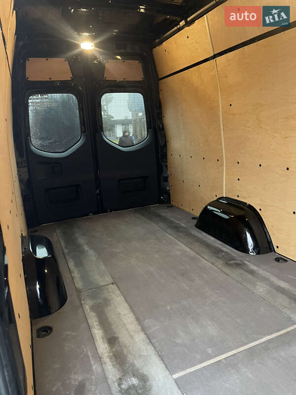 Грузовой фургон Mercedes-Benz Sprinter 2018 в Виноградове