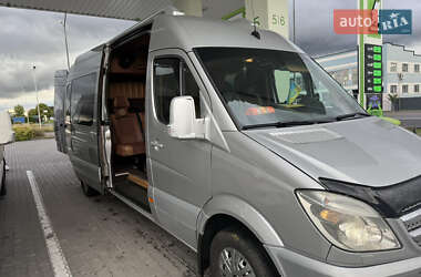 Седан Mercedes-Benz Sprinter 2012 в Теребле