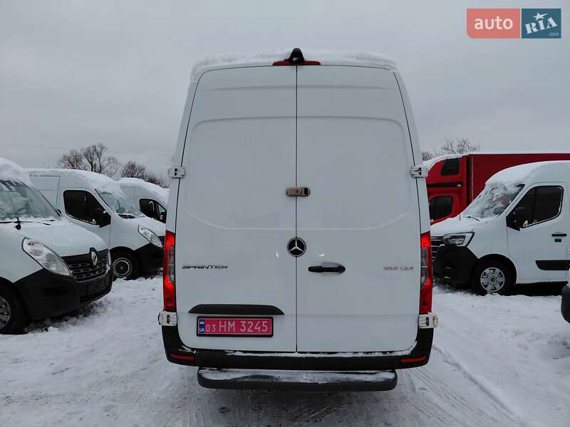 Вантажний фургон Mercedes-Benz Sprinter 2021 в Івано-Франківську